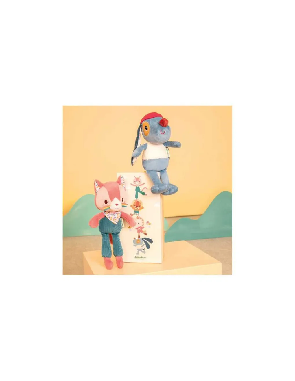 Lilliputiens Jeanne peluche câline - New