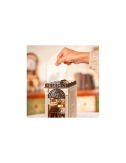 Rolife Maquette Arcade Dating Book Nook -