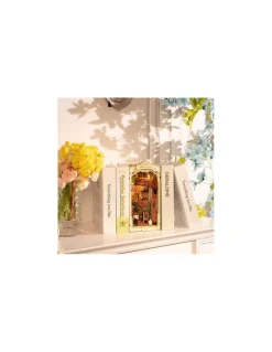 Rolife Maquette Floral Corner Book Nook - Sale